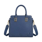 Damen-Henkeltasche in Blau – Kunstleder mit Blumenprägung – Bild 1